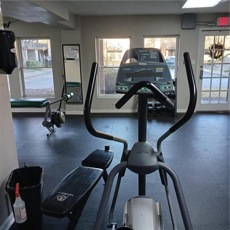 3091 Colonial Way, Unit M2 Atlanta, GA 30341 - Photo 18 of 21