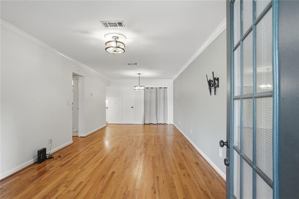 3091 Colonial Way, Unit M2 Atlanta, GA 30341 - Photo 2 of 21