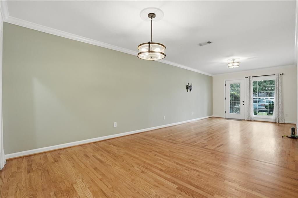 3091 Colonial Way, Unit M2 Atlanta, GA 30341 - Photo 5 of 21