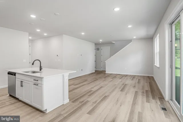 $449,999 | 35615 Pine Needle Lane, Locust Grove, VA 22508