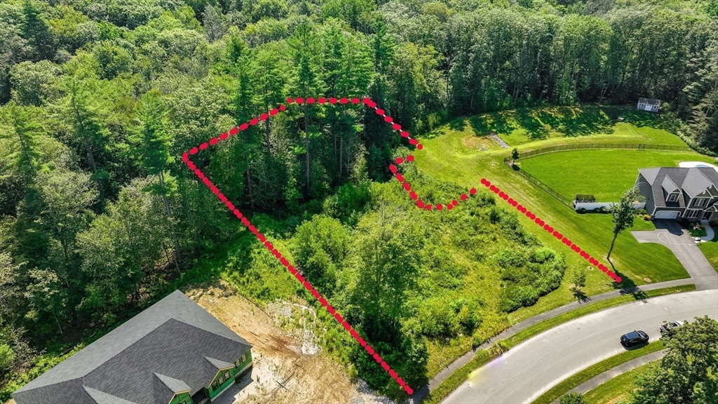 7 Quigley Road Southampton, MA 01073 - Photo 12 of 33 a view of a backyard with garden