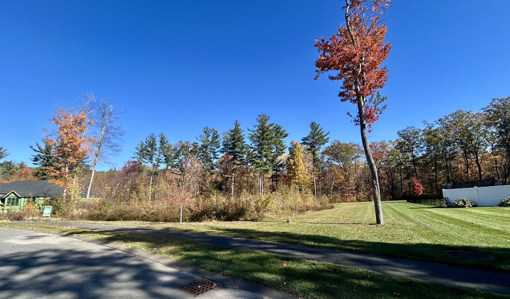 7 Quigley Road Southampton, MA 01073 - Photo 25 of 33 a view of a backyard