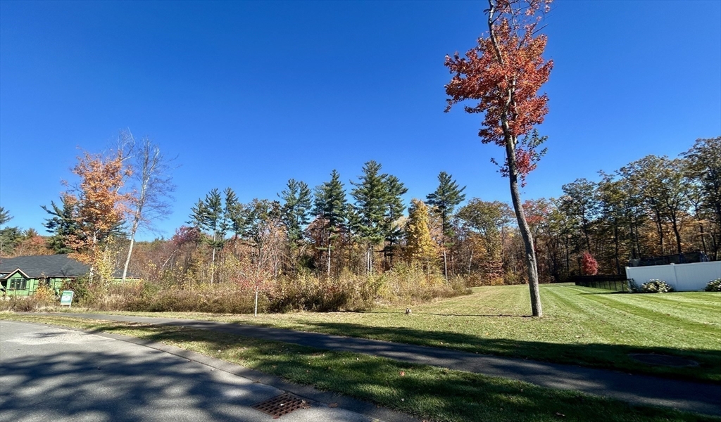 7 Quigley Road Southampton, MA 01073 - Photo 26 of 32