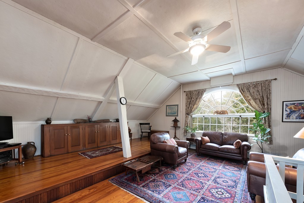 18 Kelsey Road, Unit 3 Boxford, MA 01921 - Photo 9 of 38