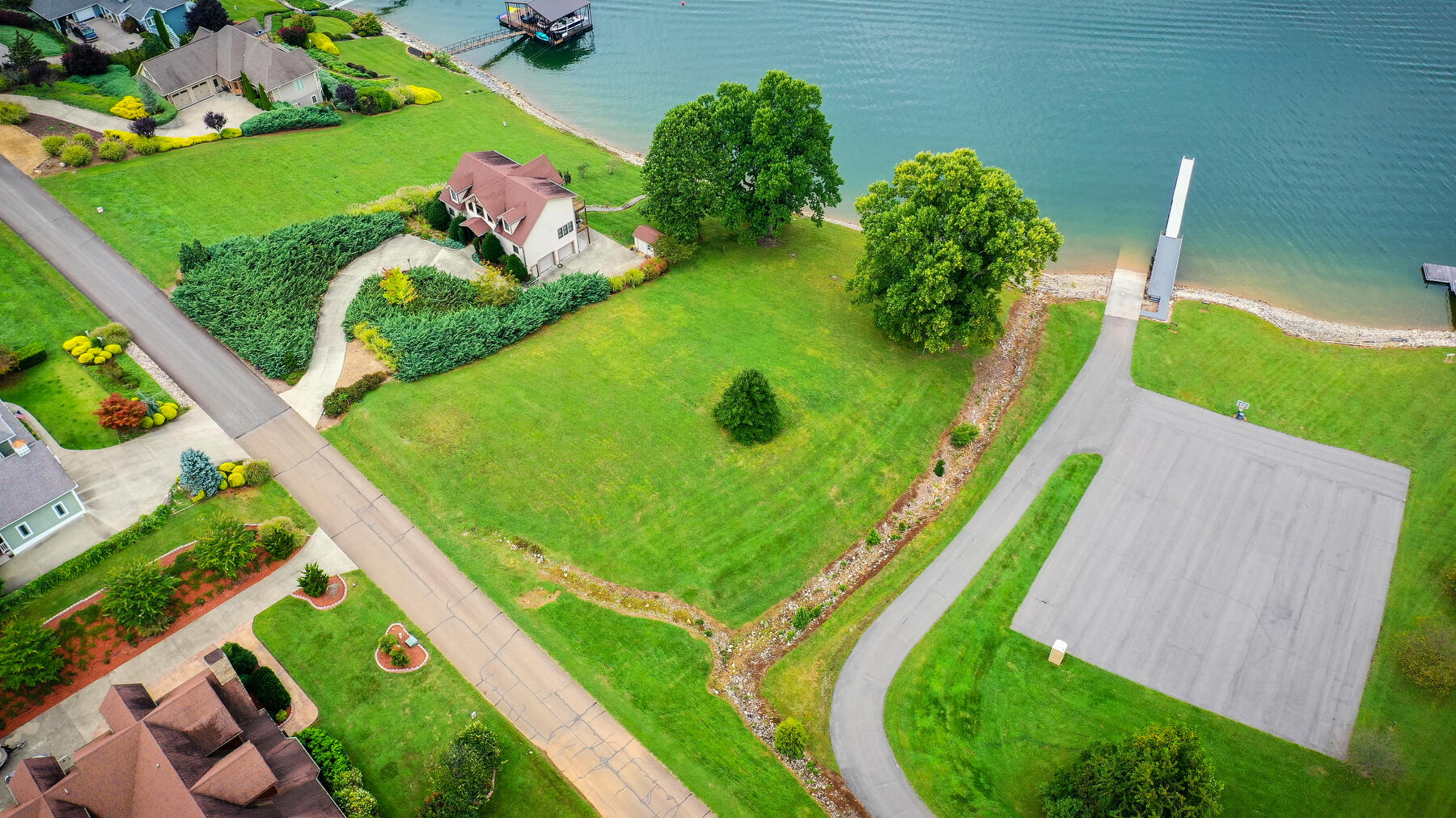 Lot 65 Harbor Point Road, Unit 65 Butler, TN 37640 - Photo 6 of 16 105