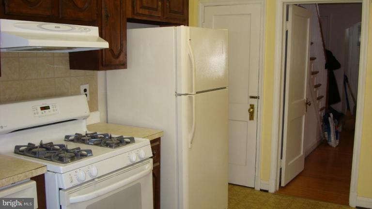1503 Sheffield Road Baltimore, MD 21218 - Photo 7 of 16 Kitchen #2
