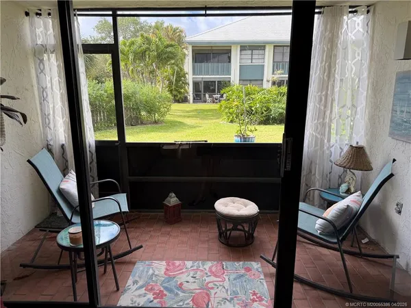 $1,800 | 175 Southeast St Lucie Boulevard, Unit H207, Stuart, FL 34996