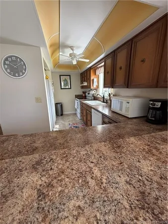 $1,800 | 175 Southeast St Lucie Boulevard, Unit H207, Stuart, FL 34996