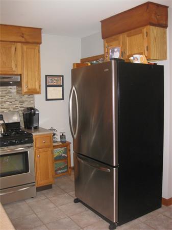 33 Ada Street Fall River, MA 02721 - Photo 13 of 30