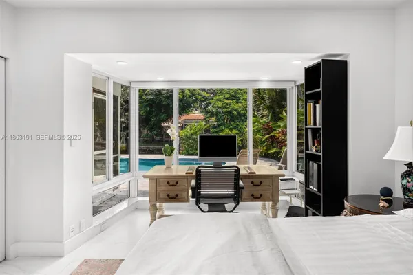 $2,999,999 | 1410 Cleveland Road, Miami Beach, FL 33141