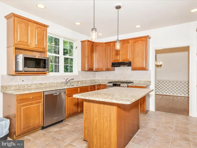 $699,900 | 318 Copper Oaks Drive, Woodsboro, MD 21798