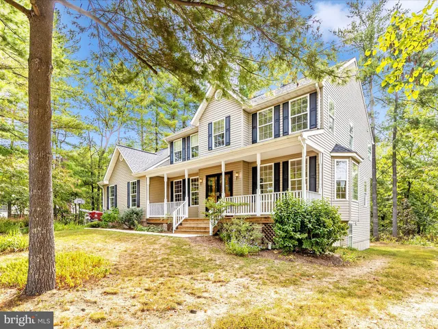 $699,900 | 318 Copper Oaks Drive, Woodsboro, MD 21798