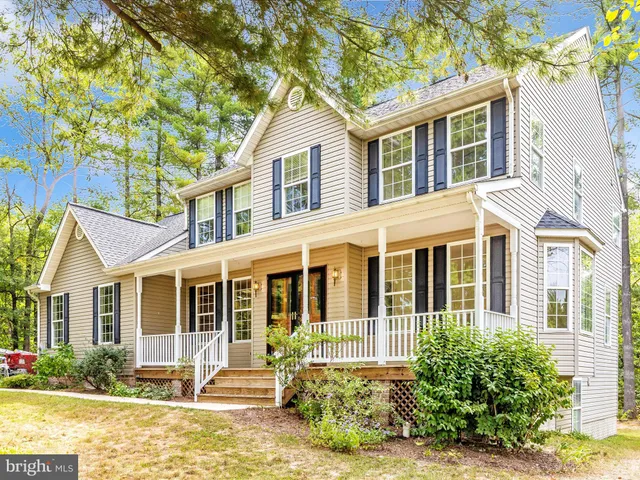 $699,900 | 318 Copper Oaks Drive, Woodsboro, MD 21798