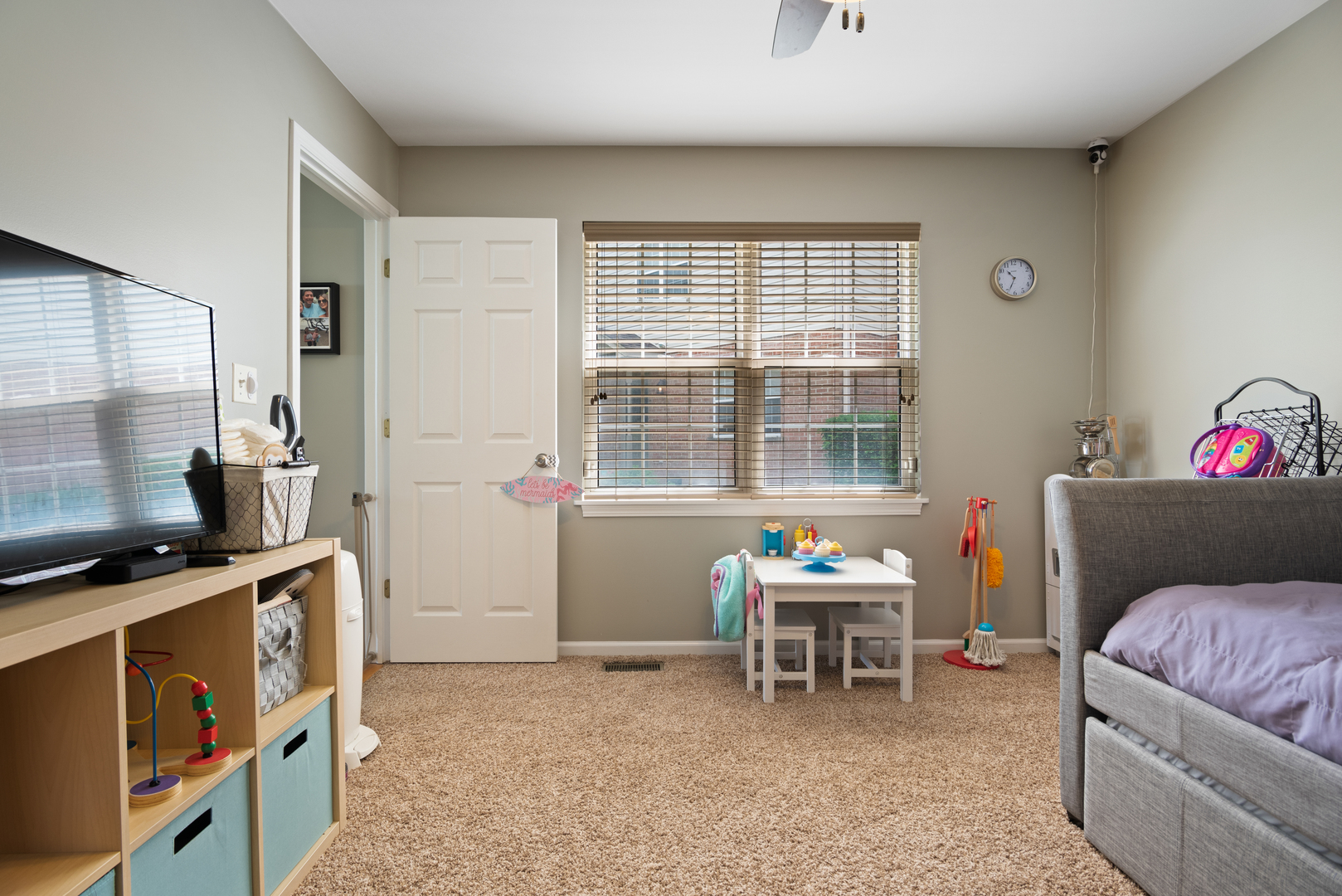 610 Daisy Lane Roselle, IL 60172 - Photo 18 of 23