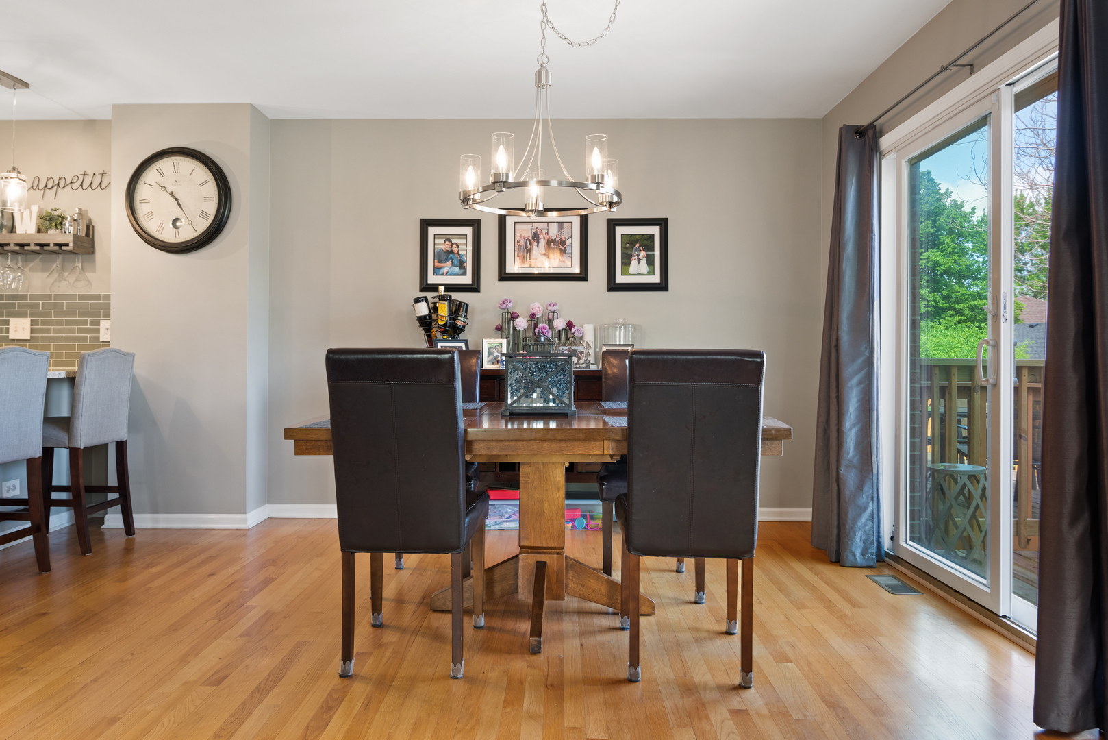 610 Daisy Lane Roselle, IL 60172 - Photo 6 of 23