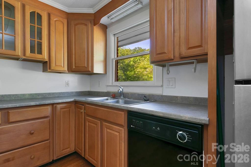 100 Kilpatrick Street Brevard, NC 28712 - Photo 9 of 43