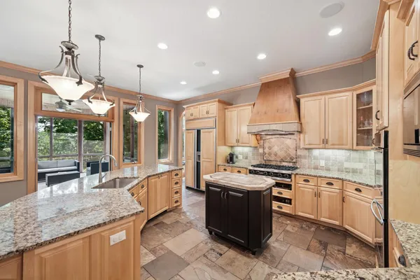 $1,599,000 | 18844 Bearpath Trail, Eden Prairie, MN 55347