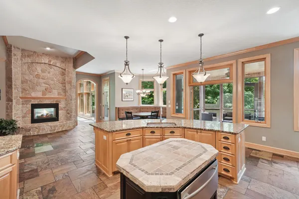 $1,599,000 | 18844 Bearpath Trail, Eden Prairie, MN 55347
