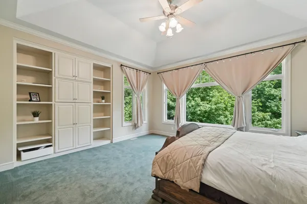 $1,599,000 | 18844 Bearpath Trail, Eden Prairie, MN 55347