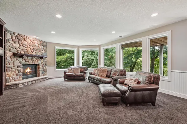 $1,599,000 | 18844 Bearpath Trail, Eden Prairie, MN 55347