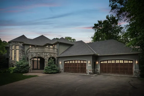 $1,599,000 | 18844 Bearpath Trail, Eden Prairie, MN 55347