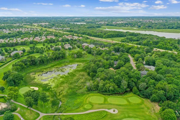 $1,599,000 | 18844 Bearpath Trail, Eden Prairie, MN 55347