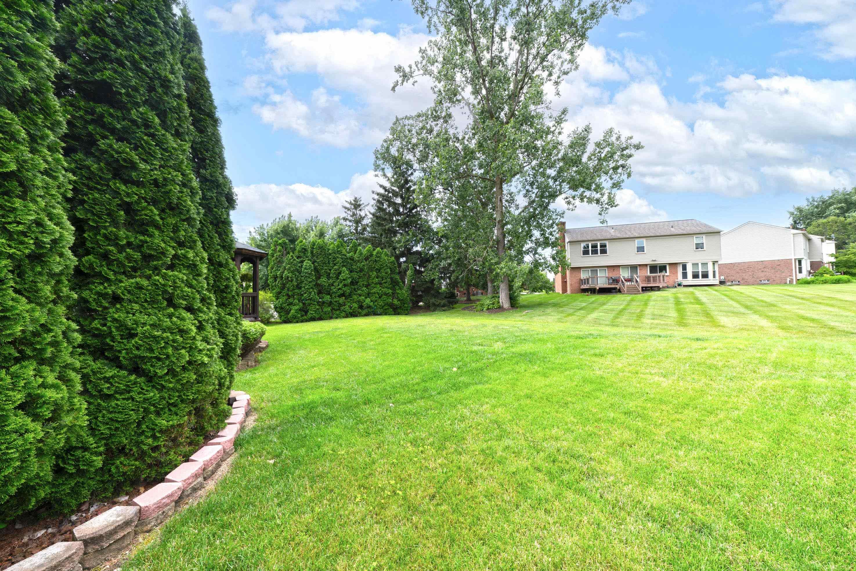 1178 Thames Drive Rochester Hills, MI 48307 - Photo 37 of 39
