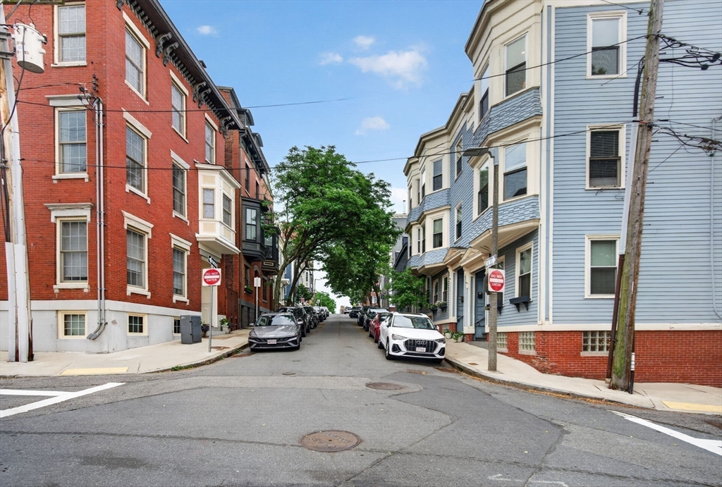 118 High Street, Unit 9 Boston, MA 02129 - Photo 20 of 22