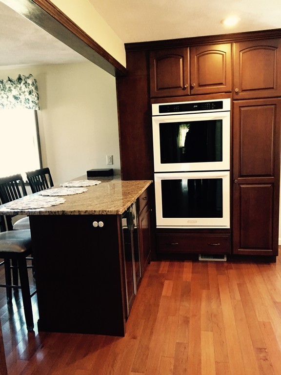 8 Arrowhead Road Danvers, MA 01923 - Photo 11 of 28 Gallery Image 11