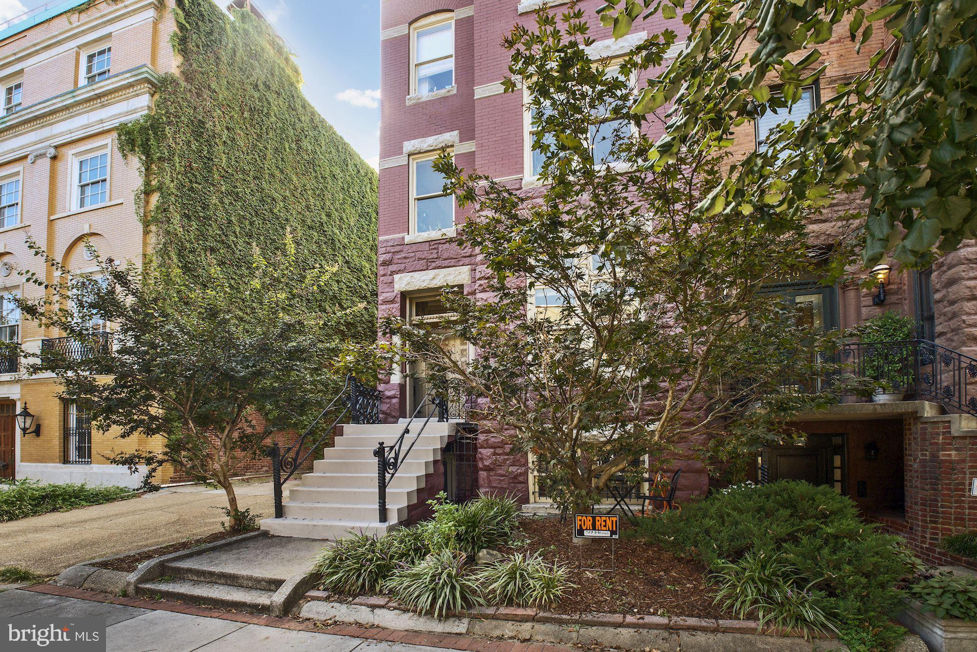 1724 18th Street Northwest Washington, DC 20009 - Photo 2 of 32