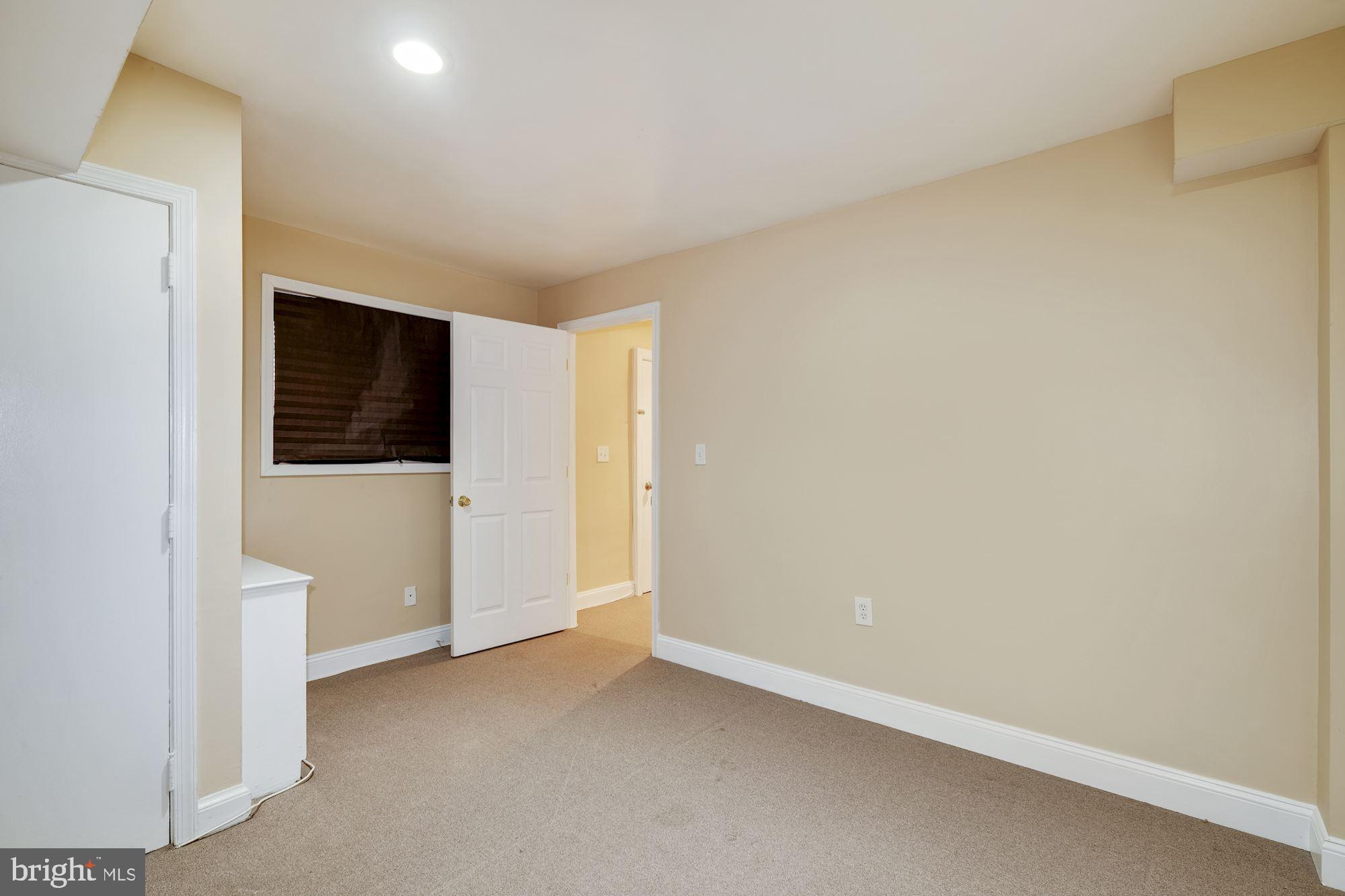 1724 18th Street Northwest Washington, DC 20009 - Photo 20 of 32