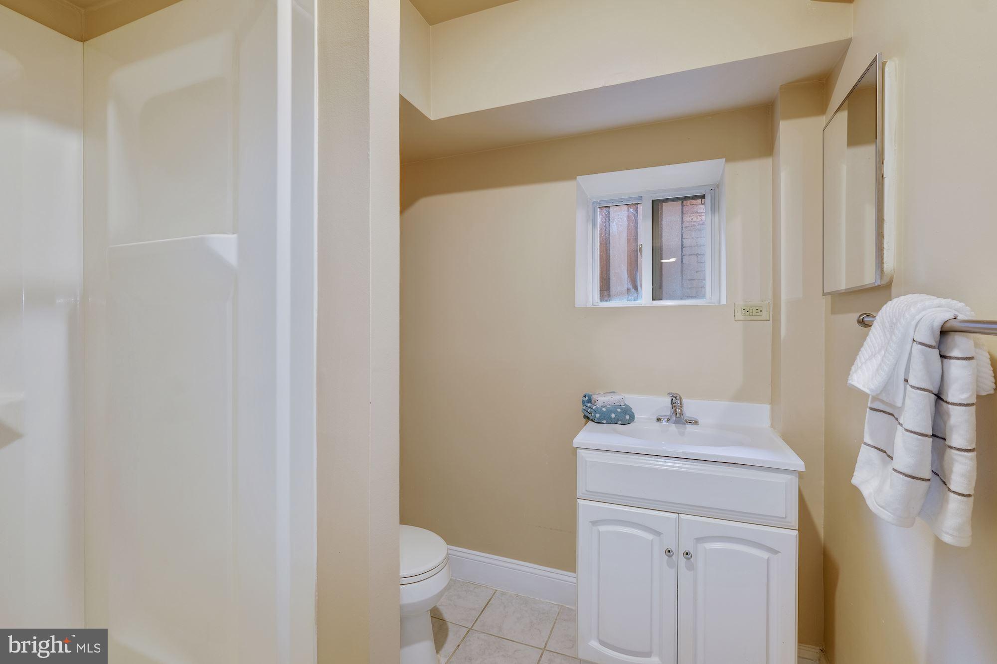 1724 18th Street Northwest Washington, DC 20009 - Photo 25 of 32