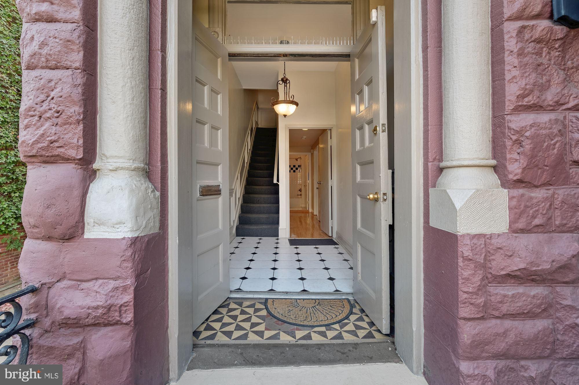 1724 18th Street Northwest Washington, DC 20009 - Photo 7 of 32