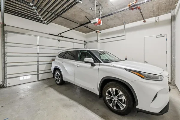 $1,250,000 | 1058 Foster Square Lane, Unit 204, Foster City, CA 94404