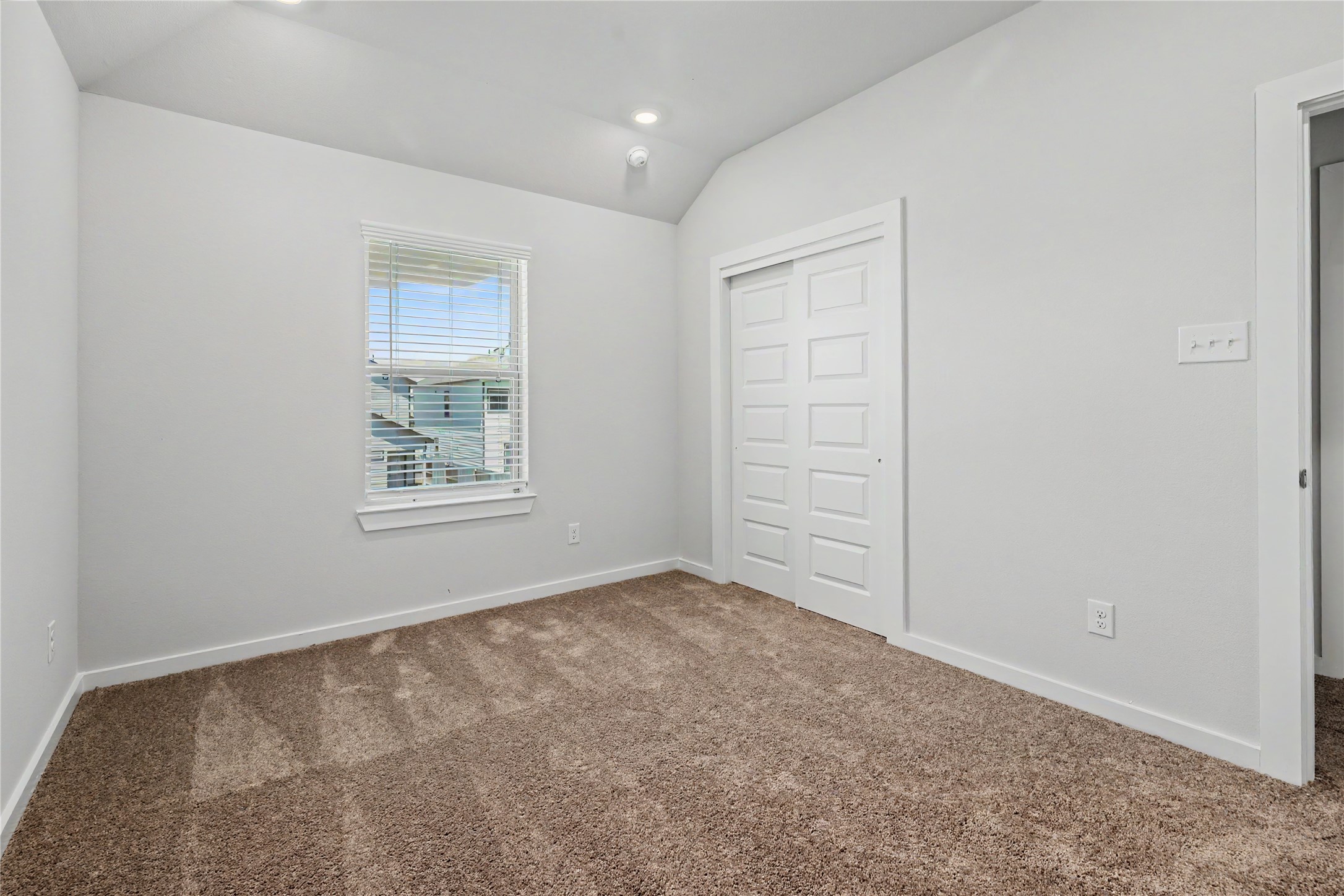 6426 Bolinas Court Rosharon, TX 77583 - Photo 29 of 49 an empty room with windows