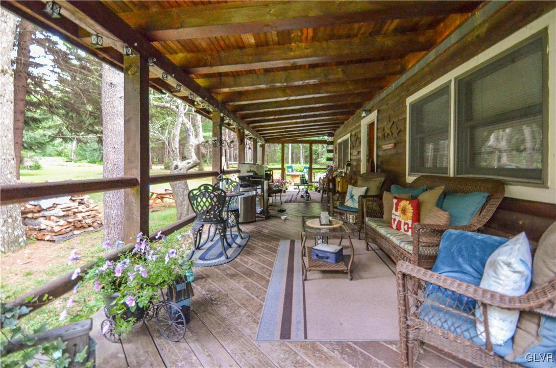 1342 Gallagher Road Tobyhanna, PA 18466 - Photo 3 of 15 Gallery Image 3