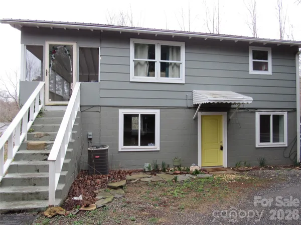 $435,000 | 822 Azalea Avenue, Black Mountain, NC 28711