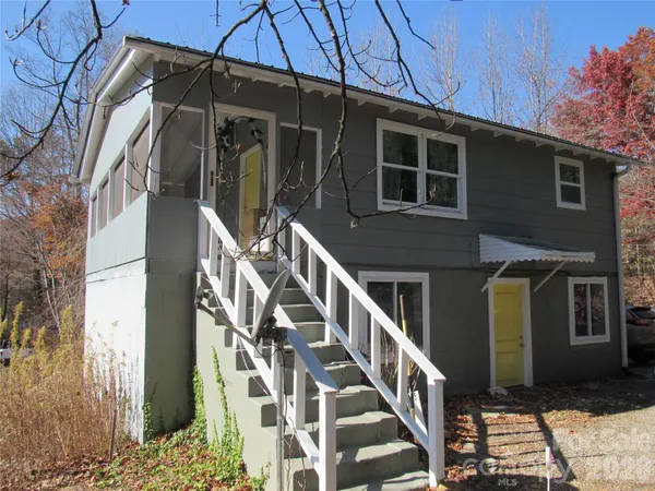$435,000 | 822 Azalea Avenue, Black Mountain, NC 28711