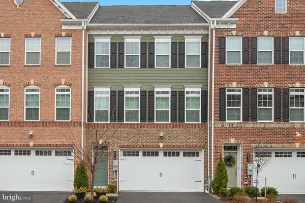 $3,700 | 6012 Charles Crossing, Ellicott City, MD 21043