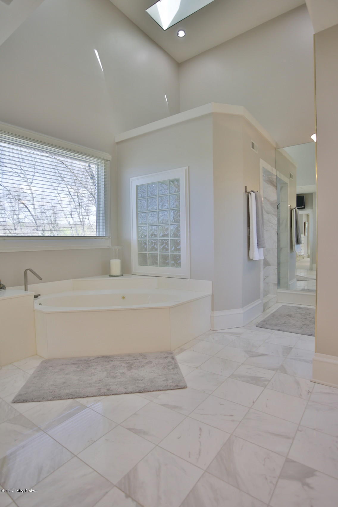 600 Bates Road Elizabethtown, KY 42701 - Photo 18 of 60 Master bath