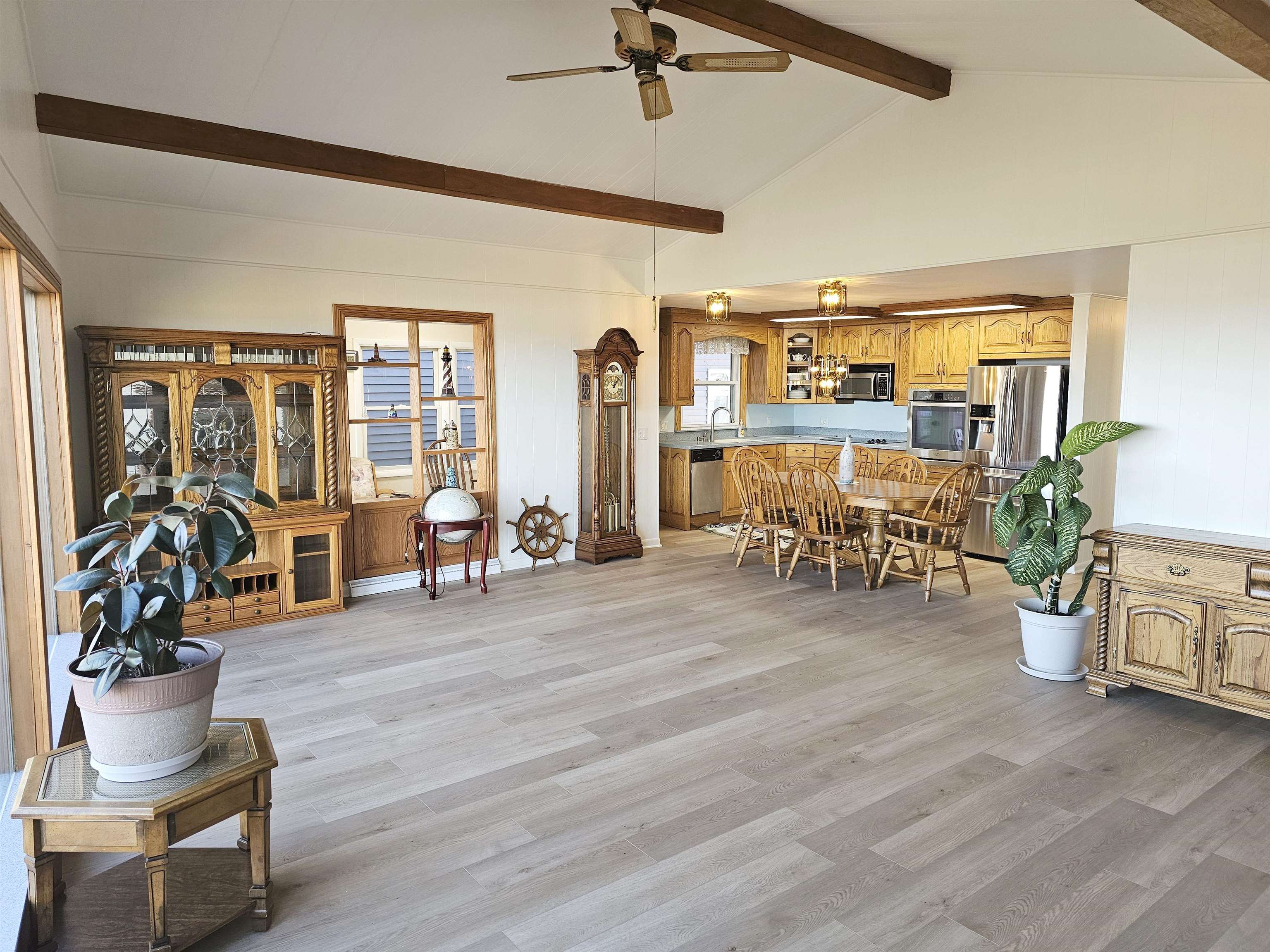 703 Bay Road Bay City, MI 48706 - Photo 6 of 34 Gallery Image 6