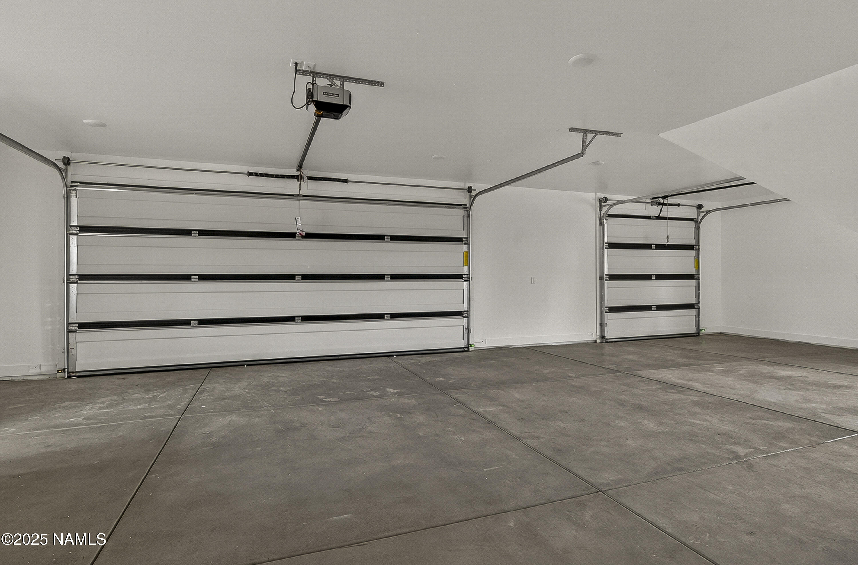 8488 Tall Tales Rnch Road Flagstaff, AZ 86004 - Photo 42 of 52 Garage 2