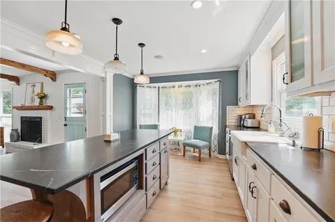 $535,000 | 9849 Riggs, Overland Park, KS 66212