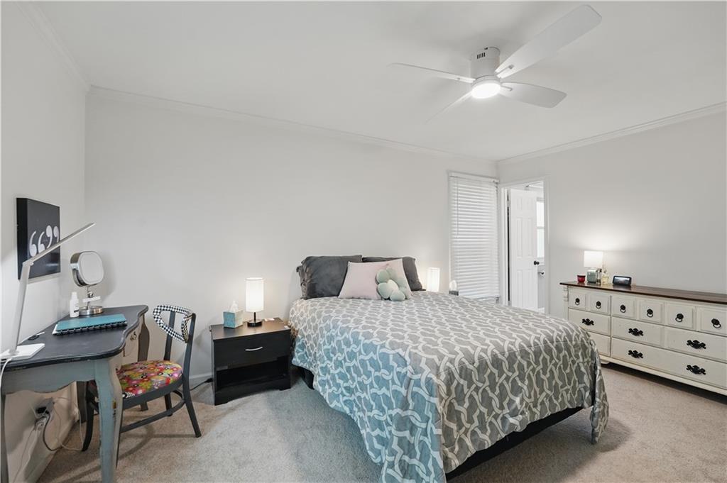 9849 Riggs Overland Park, KS 66212 - Photo 26 of 54