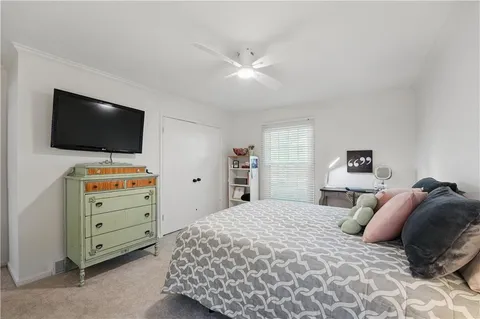 $535,000 | 9849 Riggs, Overland Park, KS 66212