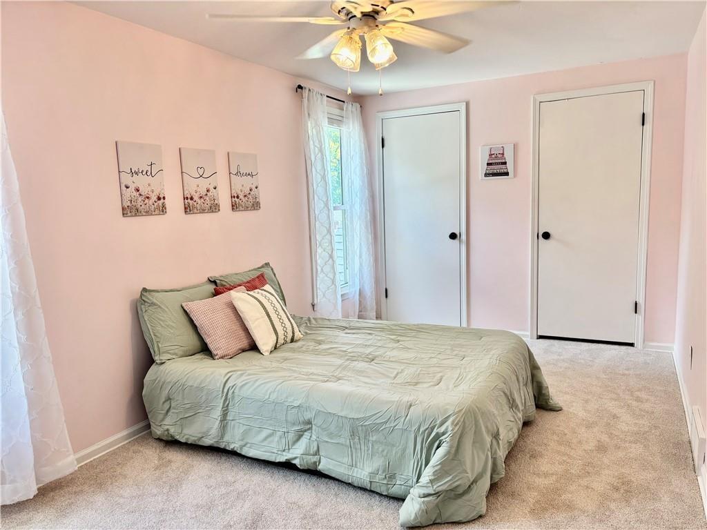 9849 Riggs Overland Park, KS 66212 - Photo 33 of 54