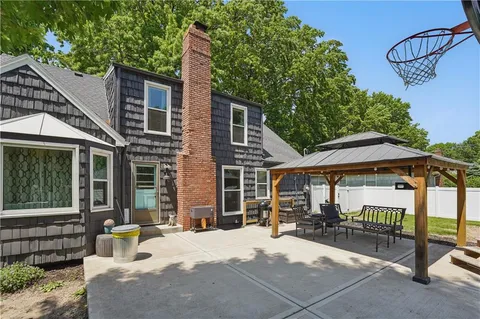 $535,000 | 9849 Riggs, Overland Park, KS 66212