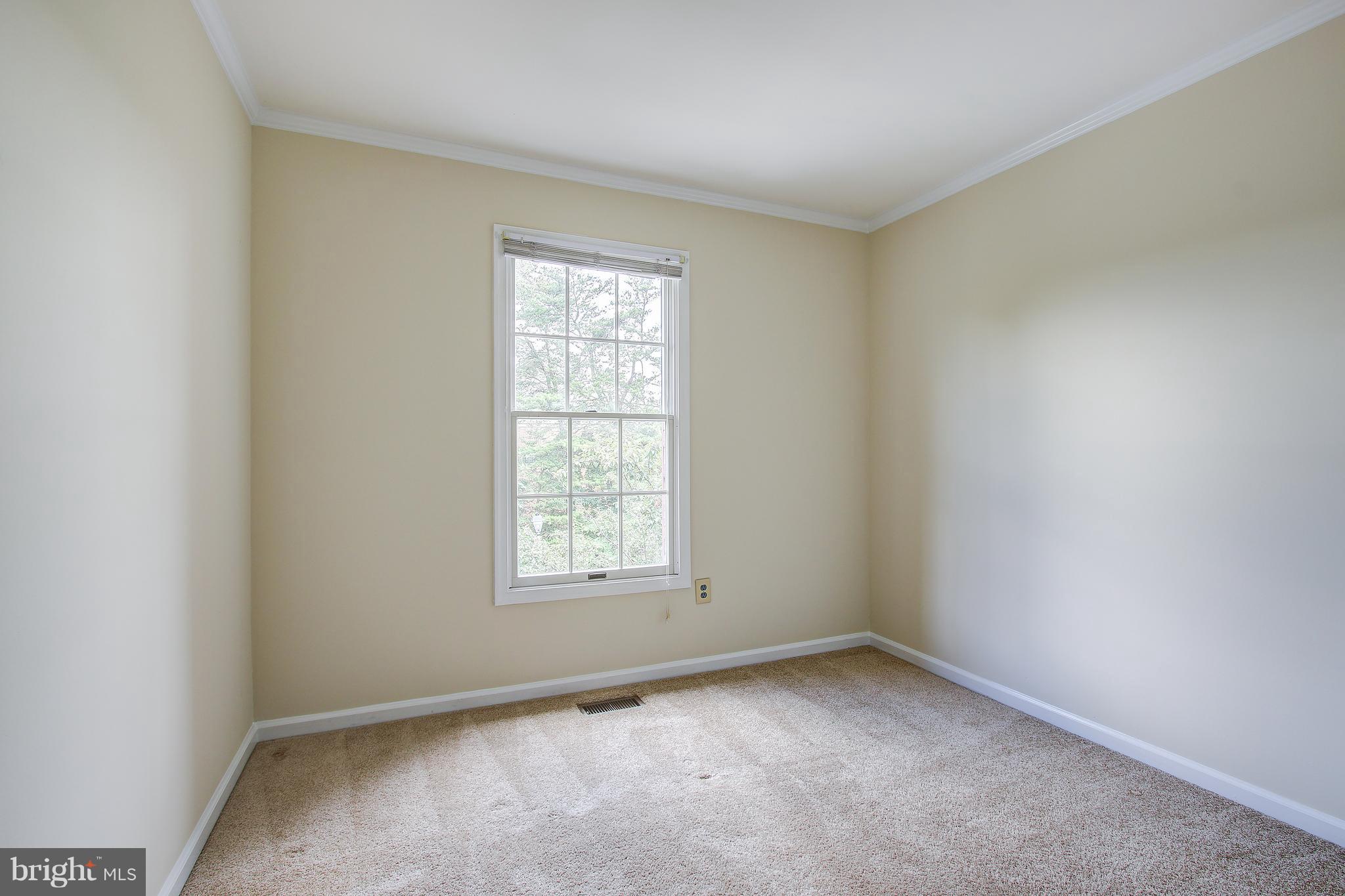 9204 Ispahan Loop Laurel, MD 20708 - Photo 22 of 30 Bedroom