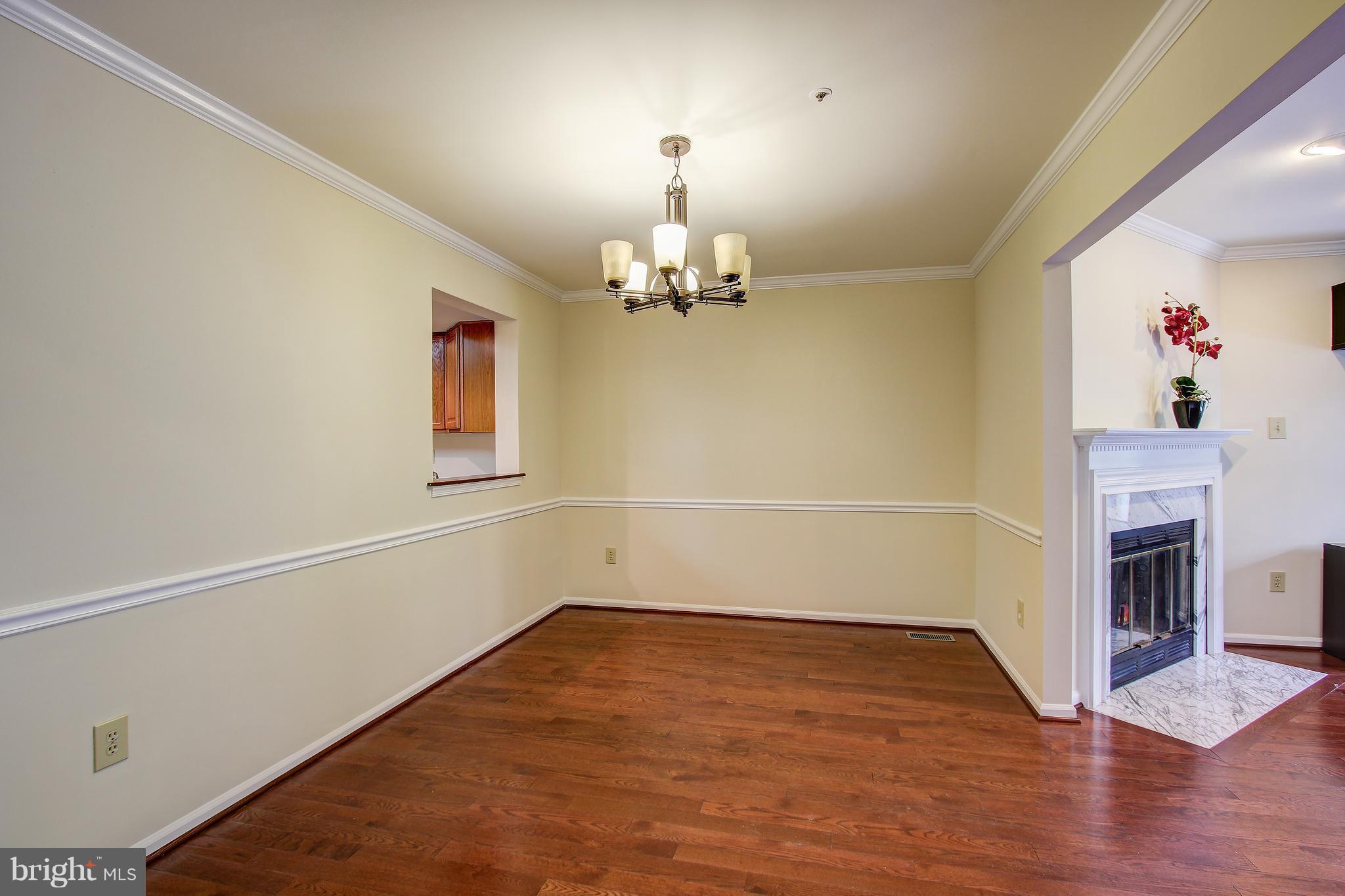 9204 Ispahan Loop Laurel, MD 20708 - Photo 8 of 30 Dining Room