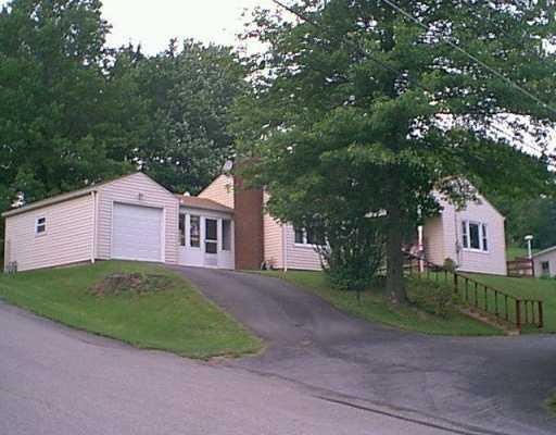 1012 Pleasant View Avenue Indiana, PA 15701 - Photo 1 of 7 Exterior Front.